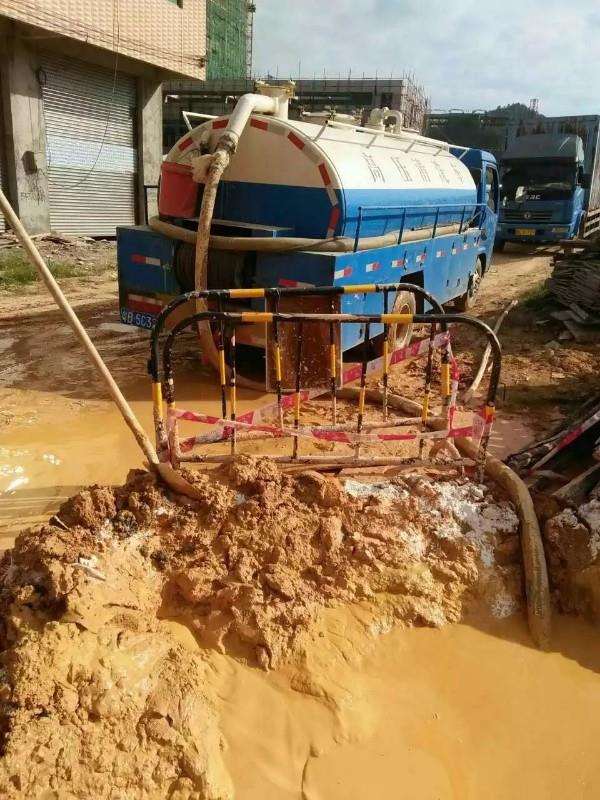 万江街道工地淤泥清淤